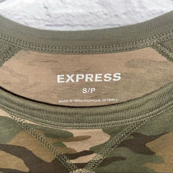 Express Men’s Quarter Sleeve Camouflage Shirt - Picture 3 of 3
